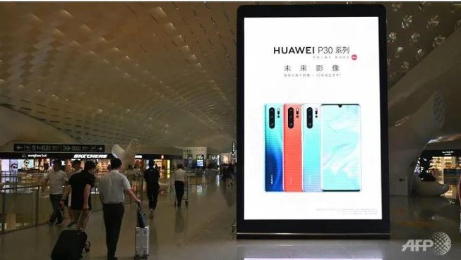 Huawei phủ nhận có ràng buộc bởi luật gián điệp của Trung Quốc
