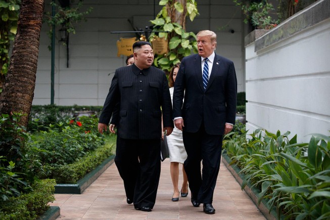 Ông Trump: Không cho phép CIA theo dõi Triều Tiên