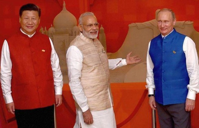 Tổng thống Nga Vladimir Putin, Thủ tướng Ấn Độ Narendra Modi, Chủ tịch Trung Quốc Tập Cận Bình. Ảnh: Zerohedge