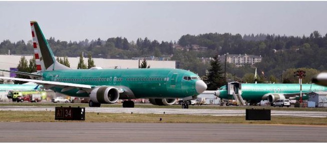 Boeing 737 MAX tiếp tục bị dời ngày cất cánh