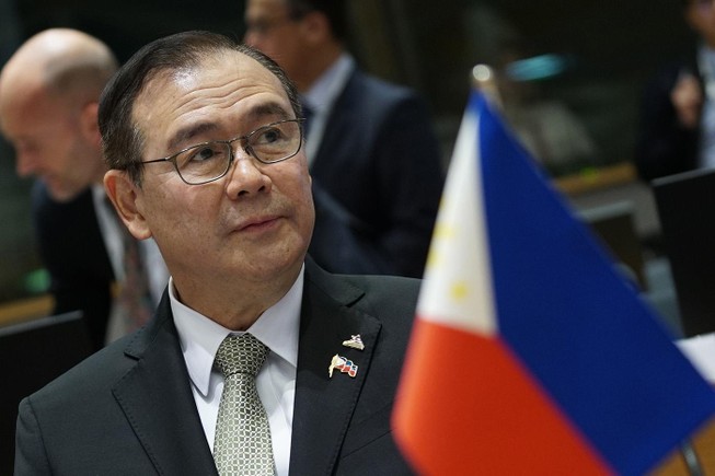 Philippines sắp gửi công hàm phản đối tàu Trung Quốc xâm phạm