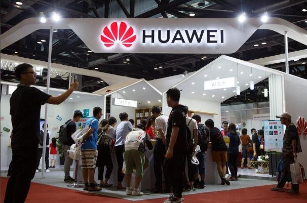 Ông Trump: 'Mỹ không muốn làm ăn với Huawei'