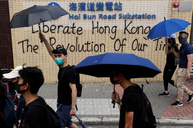 Các cuộc biểu tình ở Hồng Kông đang được theo dõi chặt chẽ ở châu Âu. Ảnh: Reuters