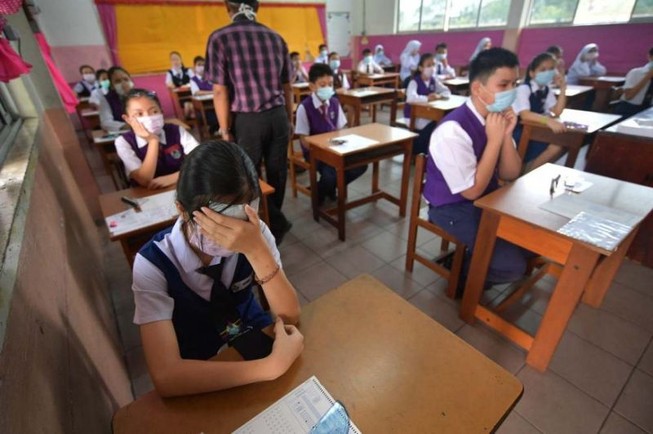 Malaysia phát 2 triệu khẩu trang vì khói từ cháy rừng