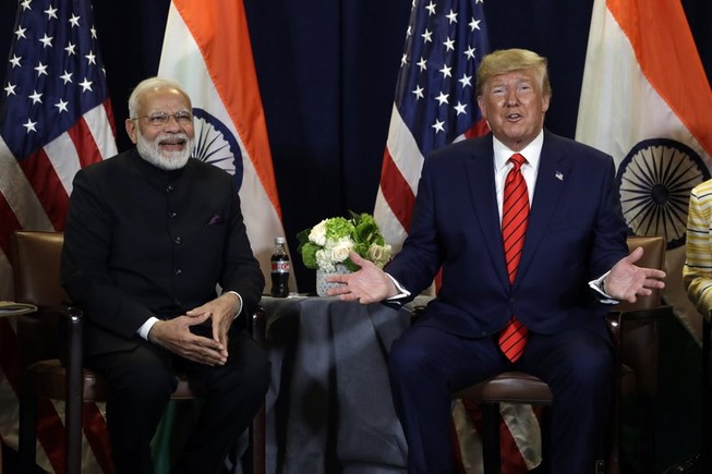 Ông Trump đề nghị gọi Thủ tướng Modi là 'cha của Ấn Độ'