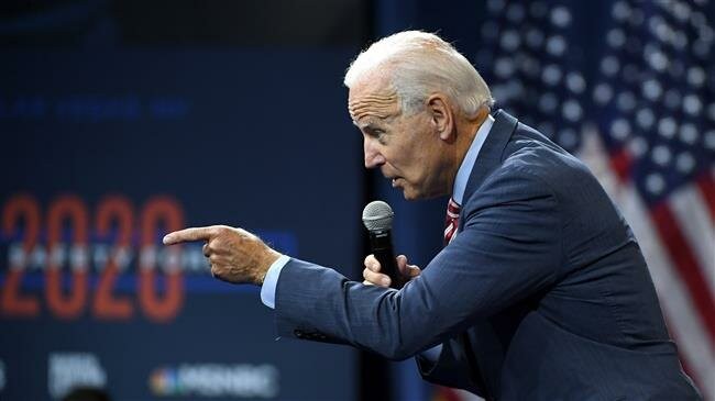 Ông Biden phản pháo ông Trump, thề đánh bại chủ nhân Nhà Trắng