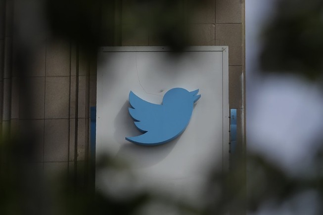 Mỹ buộc tội 2 nhân viên Twitter làm gián điệp cho Saudi Arabia