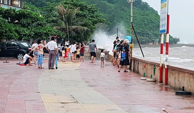 Bão số 2 đổ bộ Hải Phòng - Nam Định