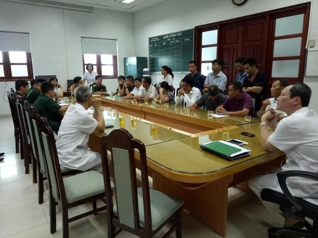 Bé trai tử vong bất thường khi phẫu thuật gãy xương cẳng chân