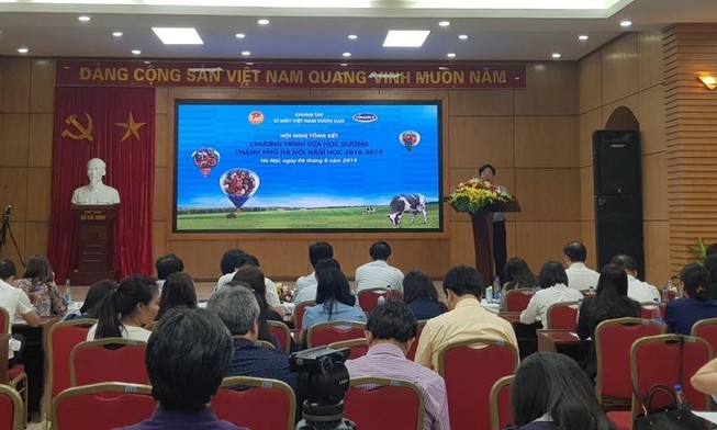 Hơn 1 triệu trẻ em Hà Nội tham gia uống sữa học đường
