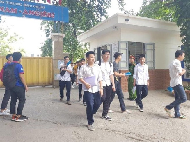 Đại học Thương mại công bố điểm chuẩn 2019