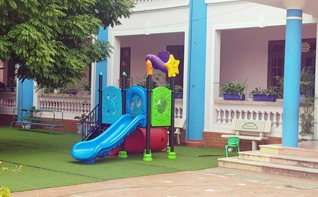 Vụ trẻ tử vong khi chơi cầu trượt: Đình chỉ công tác 3 cô giáo