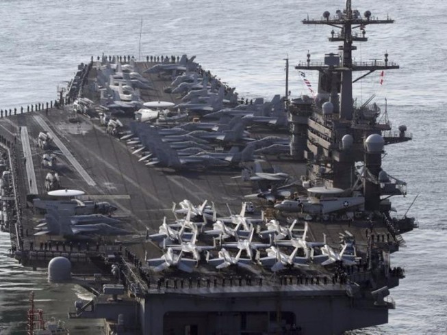 USS Carl Vinson qua biển Đông 'hội quân' tàu chiến Nhật