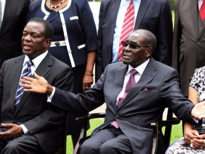 ‘Cá sấu’ Zimbabwe sắp về thay Tổng thống Mugabe