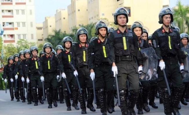 'Cảnh sát cơ động Việt Nam - Lá chắn thép'!