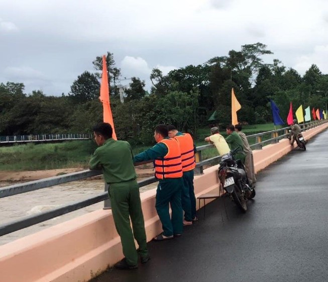 Thi thể người thi bơi sau nhậu ở Lâm Đồng trôi xuống Đồng Nai