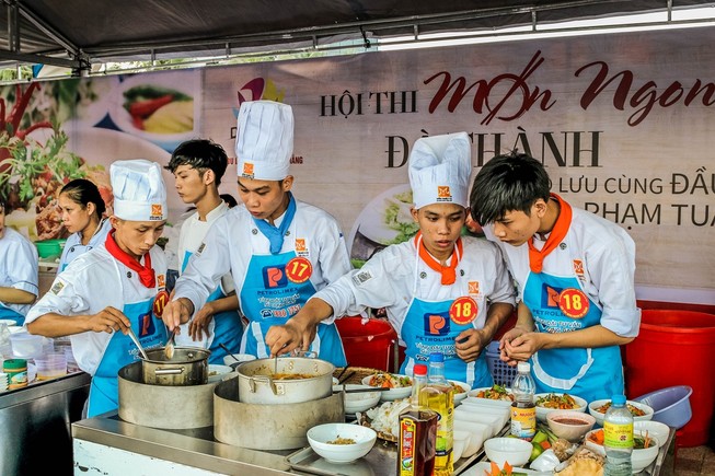 Phát hiện 3 trường hợp vi phạm hoạt động hướng dẫn du lịch