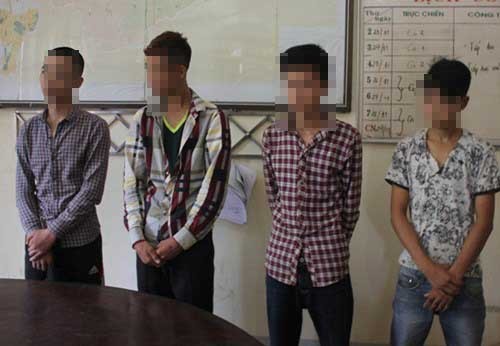 Con bị bắt, cha mẹ cám ơn công an