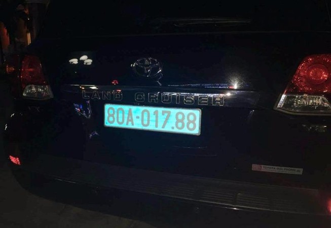 Doanh nghiệp tặng xe tiền tỉ cho Nghệ An lên tiếng