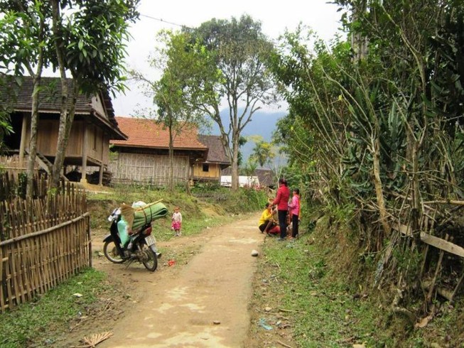 Uống rượu rồi đâm chết chủ nhà vì ghen tuông