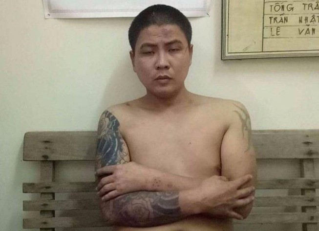 Trộm chó bỏ lại xe hơi