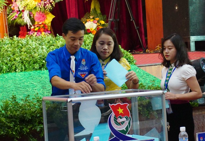 Bí thư Tỉnh đoàn Nghệ An tái đắc cử