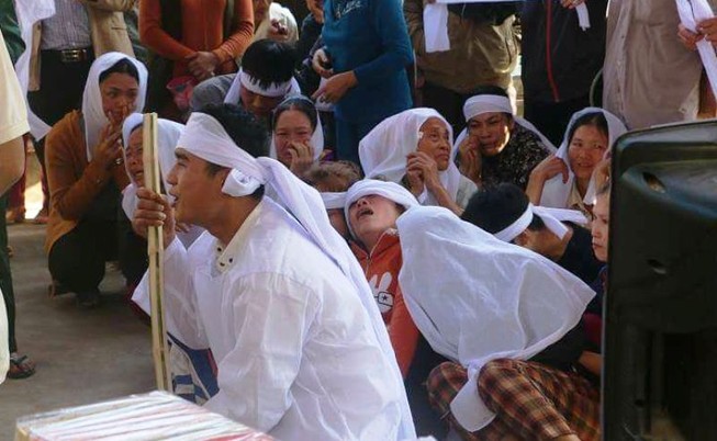 Chưa có 1 triệu đồng trả nợ, bị chém chết trong đêm