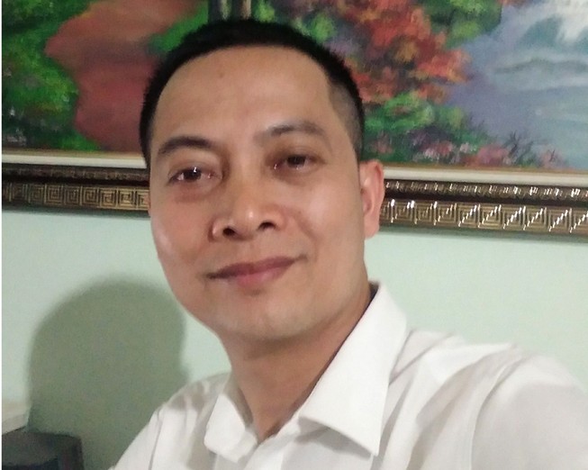 Thầy giáo làm thơ chậm lương, chủ tịch tỉnh phản hồi