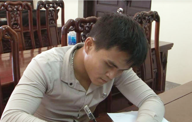 Khởi tố thanh niên hút cát trộm trên sông