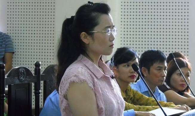 Chưa thể tuyên án vụ người đẹp chiếm đoạt 50 tỉ