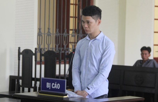 Mang súng ra ngã ba đường bắn người, lĩnh 17 năm tù