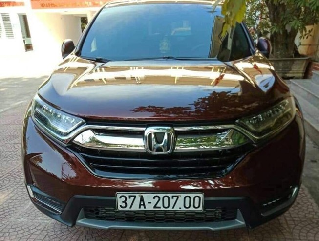 Trung tá công an bị người khác lắp biển số giả vào ô tô?