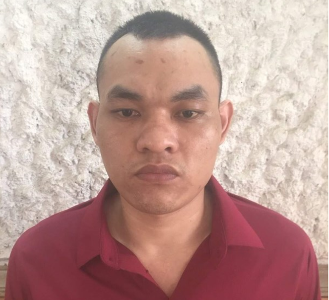 Kẻ buôn ma túy lao xe vào cảnh sát ra đầu thú sau 5 năm trốn