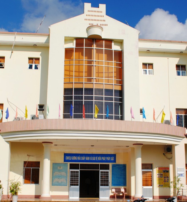 Truy trách nhiệm lãnh đạo UBND huyện Ngọc Hiển