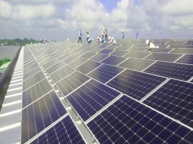 Dự án điện mặt trời của Sao Mai Group gấp rút thi công