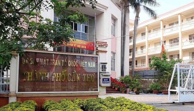 Dính tới vi phạm của Chủ tịch Ủy ban Mặt trận Tổ quốc Việt Nam TP Cần Thơ, có 8 đảng viên phải kiểm điểm trách nhiệm (ảnh: Trụ sở Ủy ban Mặt trận Tổ quốc Việt Nam TP Cần Thơ- HẢI DƯƠNG)