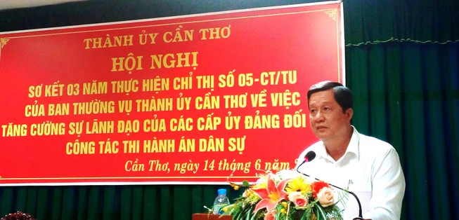 ông Phạm Văn Hiểu, Phó Bí thư thường trực Thành ủy, yêu cầu các cấp ủy đảng, chính quyền, mặt trận và các đoàn thể phải xem công tác THADS là nhiệm vụ của cả hệ thống chính trị - ảnh CẨM GIANG