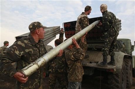 Căng thẳng Ukraine: Kiev và quân ly khai chuẩn bị quyết tử ở Donetsk?