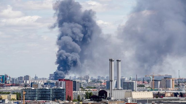 Cháy chợ Đồng Xuân, chợ lớn nhất của người Việt ở Berlin