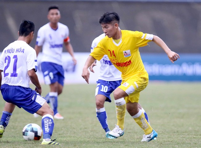 Hà Nội dội cơn mưa gôn vào lưới Huế