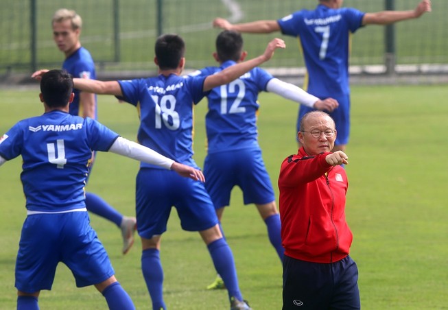 Buổi tập đầu tiên sau chức vô địch AFF Cup 2018