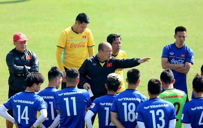Thầy Park lo trình độ tuyển thủ Việt Nam không đều ở SEA Games