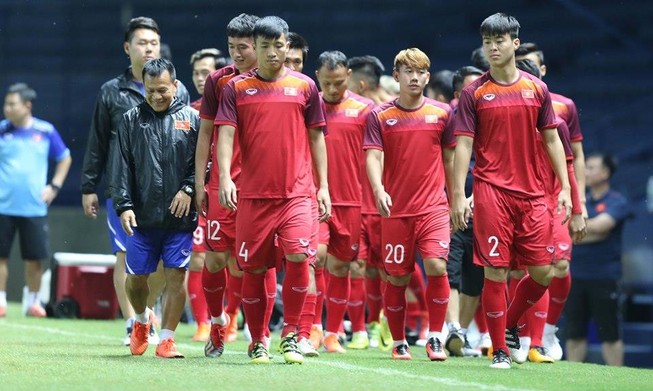 Tuyển VN sung sức, đội phó Văn Toàn không biết có đá chính