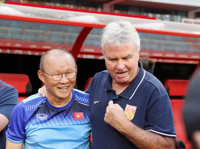 Trò Park không biết đã làm khổ thầy Hiddink...
