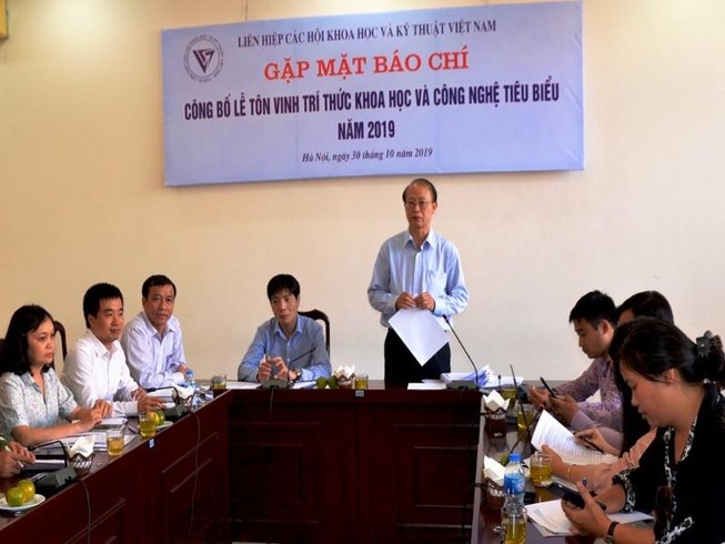 Năm nay, mỗi trí thức được tôn vinh sẽ nhận 2 triệu đồng