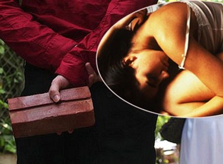 Ăn kẹo kích dục, giết bạn gái rồi dâm ô với tử thi