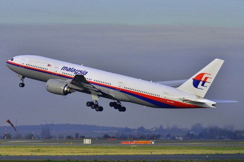Tiếp viên Malaysia Airlines bị tố sàm sỡ hành khách nữ