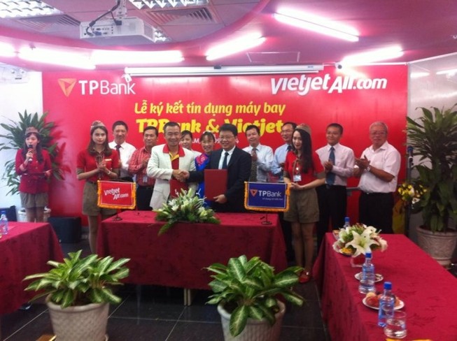 Ngân hàng Việt đầu tiên cho vay tín dụng thuê và bán máy bay