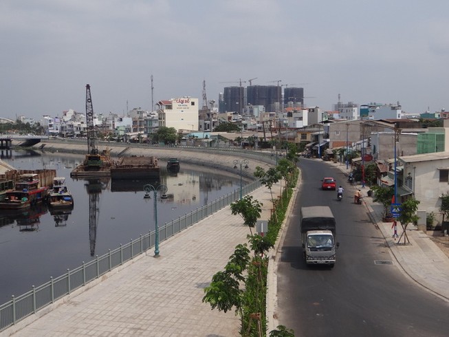 Nhà ven kênh Tân Hóa tăng giá đến 5 lần