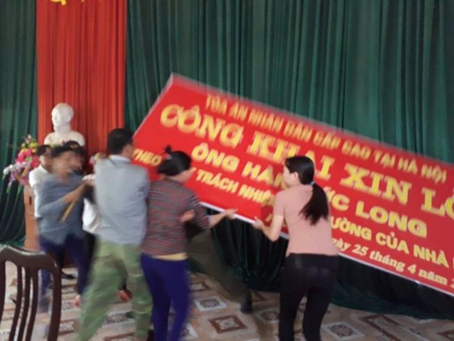 Người nhà nạn nhân phản đối xin lỗi ông Hàn Đức Long
